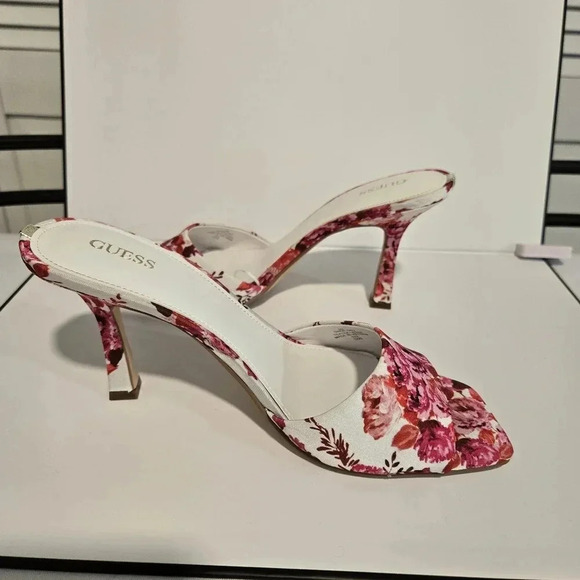 Guess Floral Print Open-Toe Heels - Picture 6 of 13